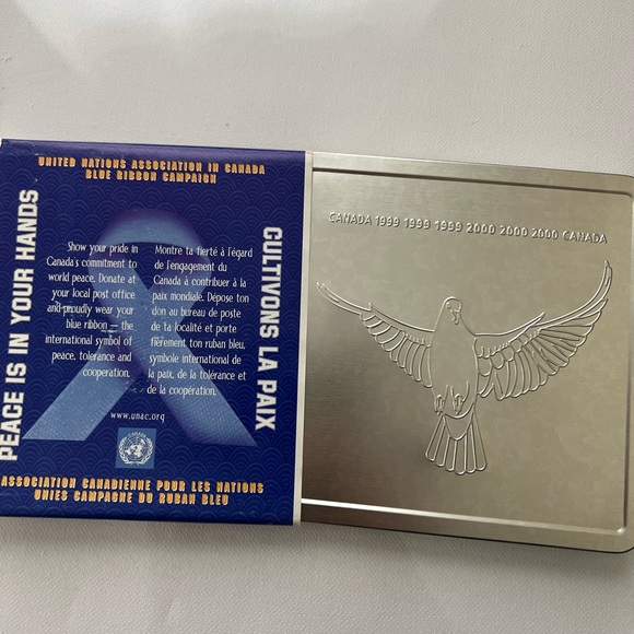 VINTAGE Canada coin & STAMPS Set, 1999 / 2000 ,  Millennium Keepsake - Picture 2 of 9